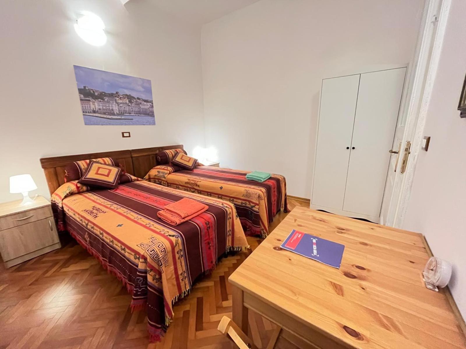 Casa Vacanze Desiderio Trieste Eksteriør bilde